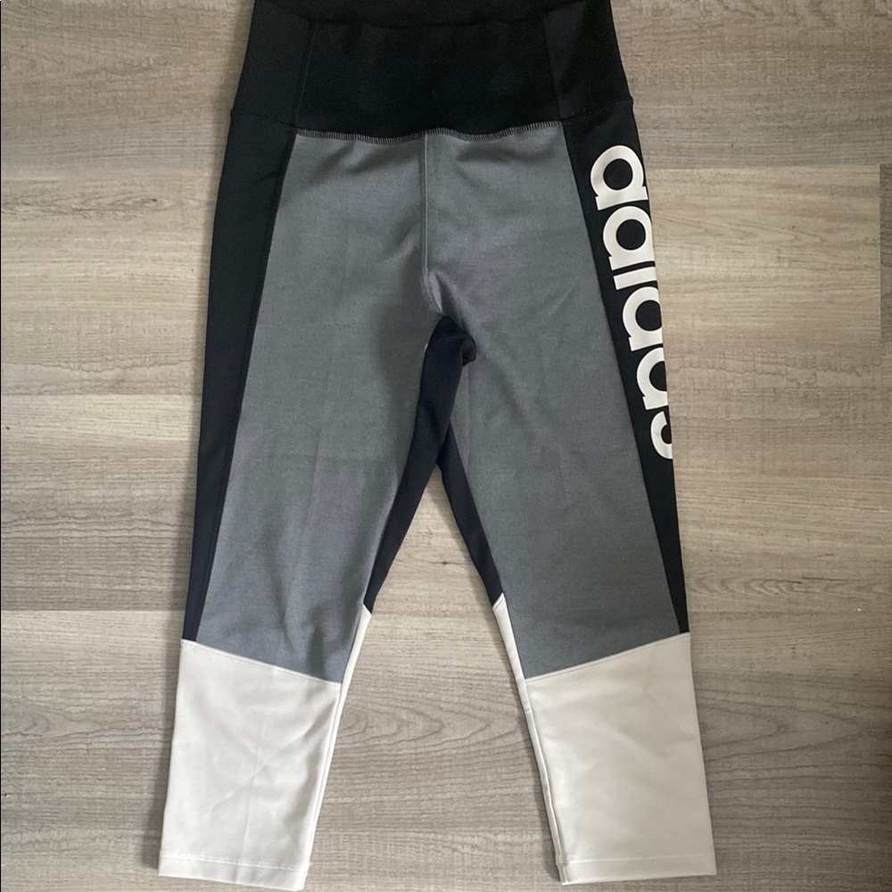 Adidas Women’s Black and Gray Leggings